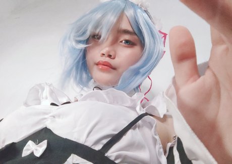 Sab Sangria top sexy bild