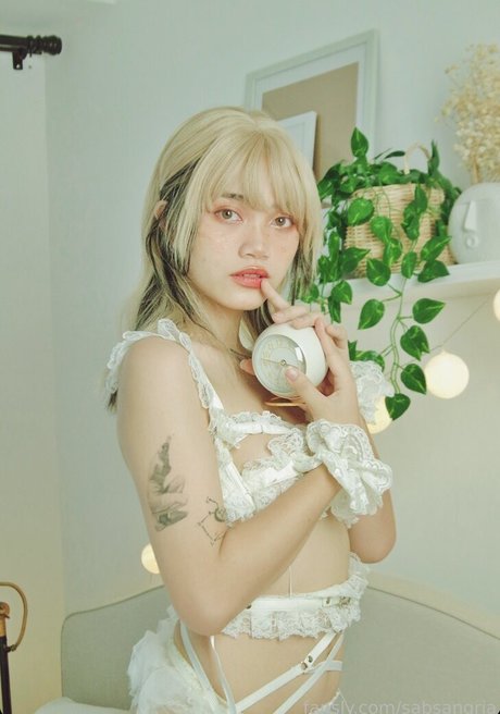 Sab Sangria erotische akt fotos