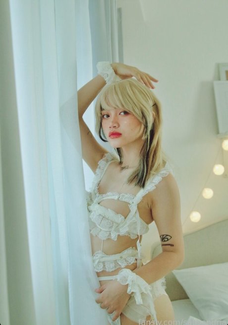 Sab Sangria beste nackte galerie