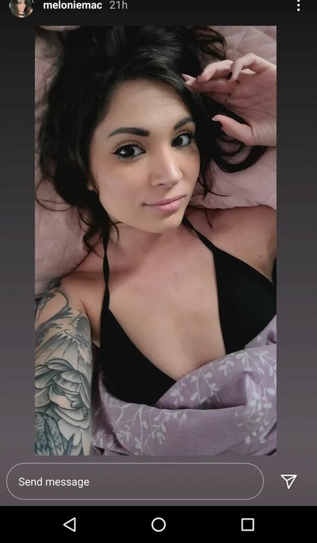 MelonieMac hd nette bild