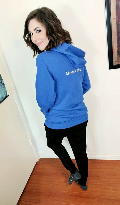 MelonieMac exklusive pornographische bilder