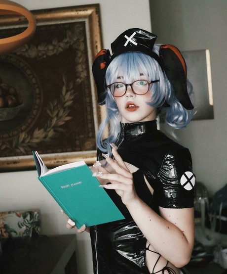 emquizii model kunst bilder