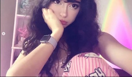 marisnot12 porno nacktheit bild