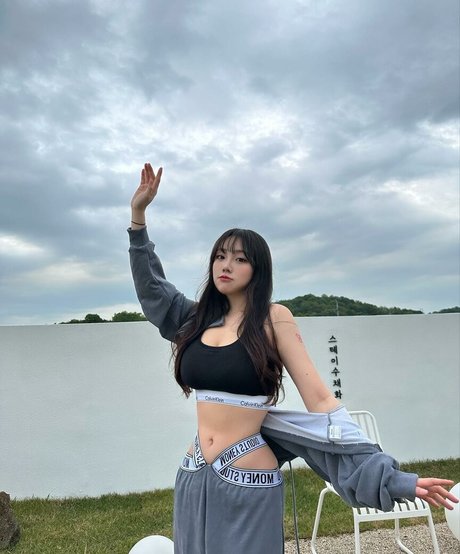 süße asiatische onlyfans hübsche porno bilder