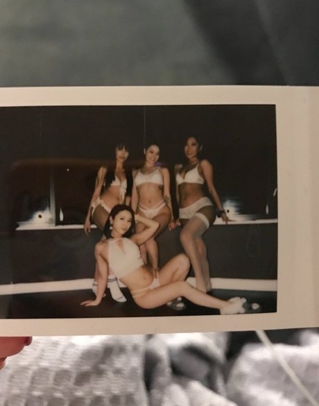 onesweetbee exklusive hd bilder