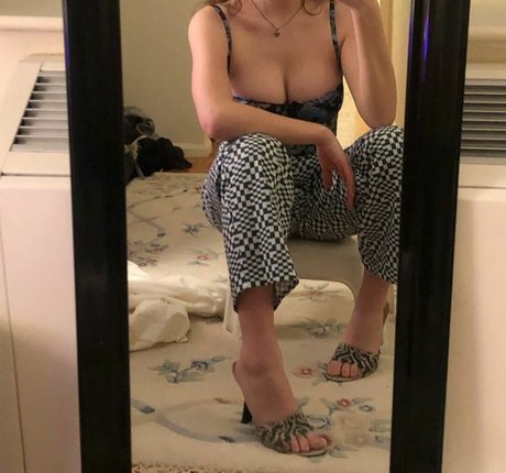 Rachel Anne Sennott schauspielerin hübsche galerie