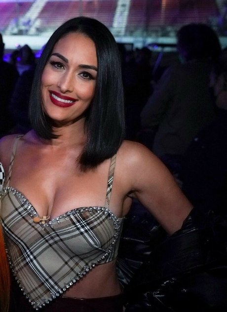 mma onlyfans exklusive galerie