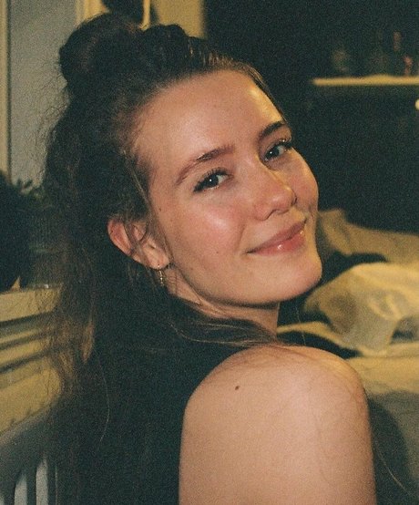 Berta Andrea Sndal nackten bilder