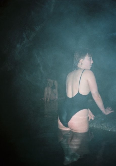 Berta Andrea Sndal exklusive nackte galerie