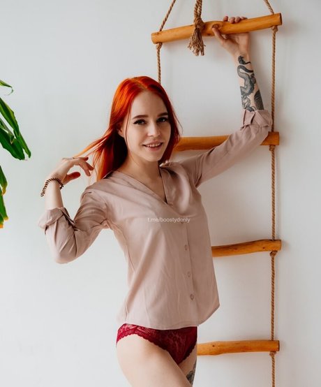 denlyasha heiße nacktheit foto