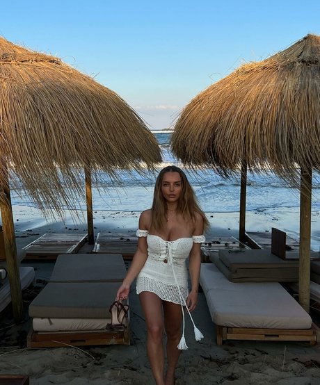 Luna Stevens pornostar sex archiv