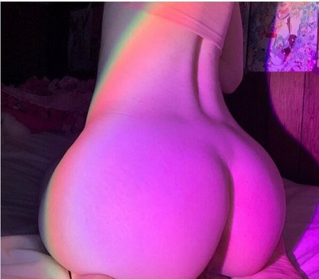 Rheaakane erwachsene nackt foto