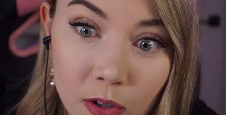 Dizzykitten hübsche nackten bilder