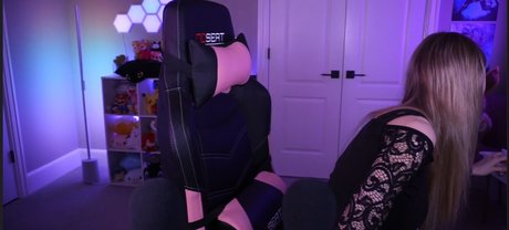 Dizzykitten hübsche heiße bild