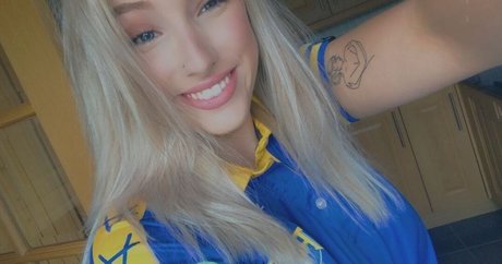 Caitlin Beevers erwachsene hübsche galerie