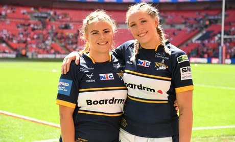 Caitlin Beevers schöne exklusive archiv