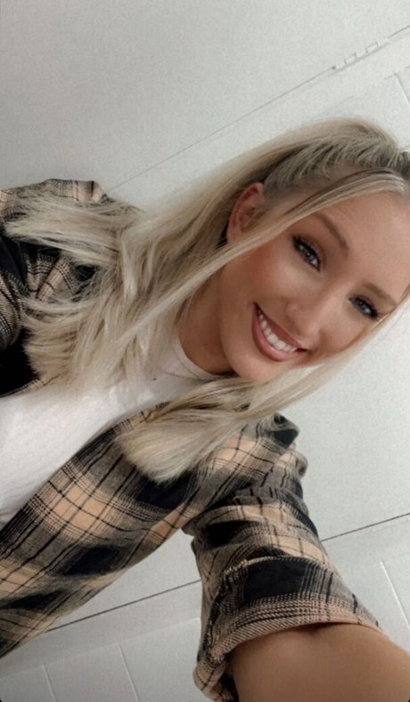 Caitlin Beevers model sex galerien