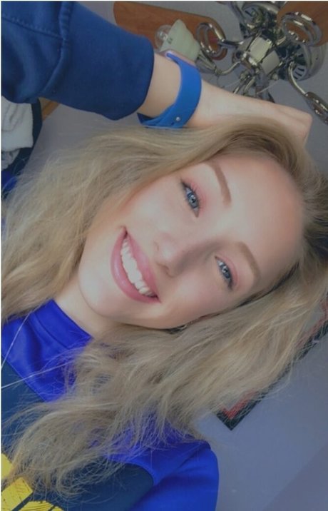 Caitlin Beevers xxx sex galerien