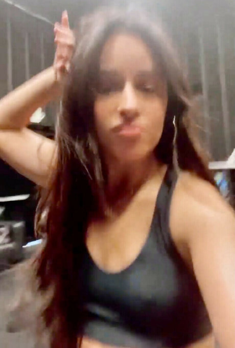 Camila Cabello exklusive perfekte galerien