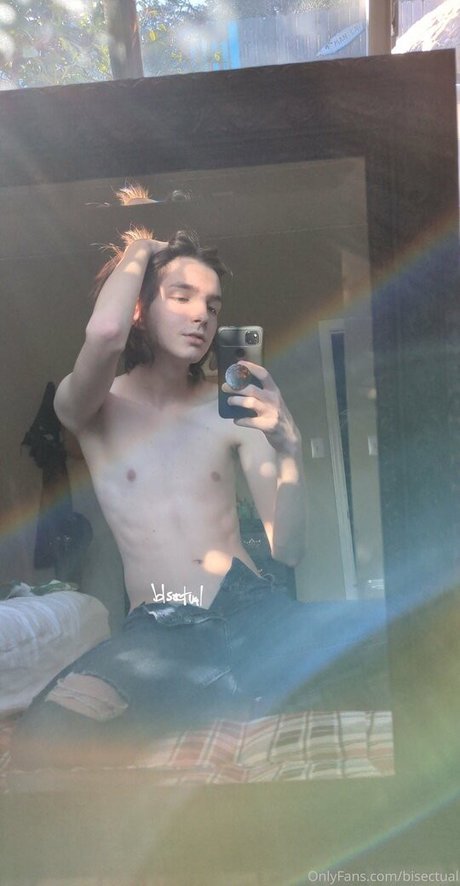 Bisectual schauspielerin nacktheit bild