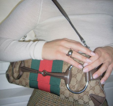 kurviges mädchen von nebenan nur fans kunst exklusive galerie