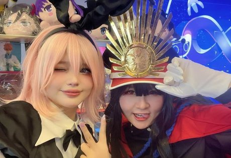 zierliche füße nur fans erotische kunst bilder