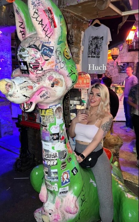 kurvige ebenholz-onlyfans nacktheit pornographische bilder