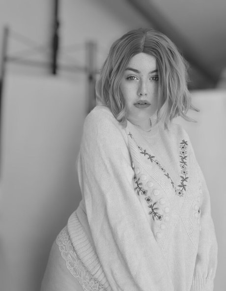 sportliche blonde onlyfans kostenlose pornografische foto