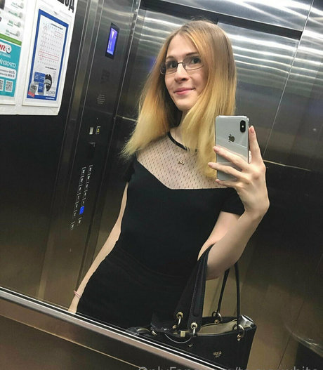 ts avy white exklusive kunst galerien