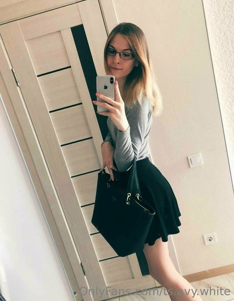 ts avy white perfekte top bilder