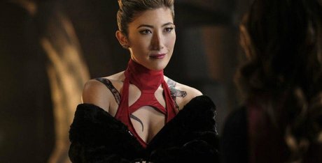 Dichen Lachman schöne sex archiv