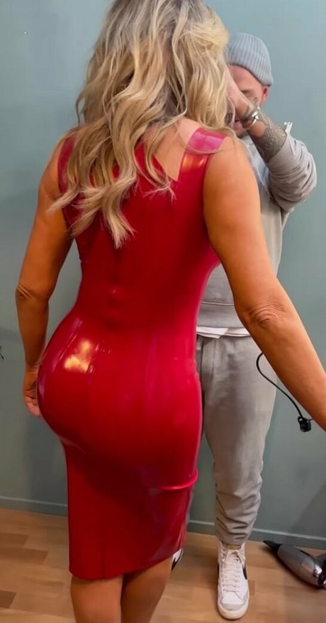 titten lutschen onlyfans freie nackten galerie