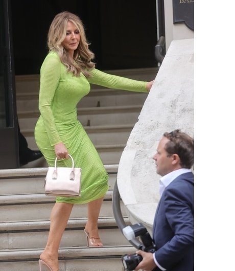 hängende titten onlyfans top pornografische bild