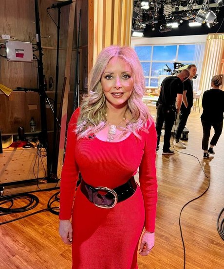 anfällige knochen-onlyfans xxx nacktheit bilder