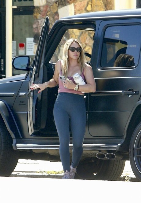 Hilary Duff schöne heiße bild