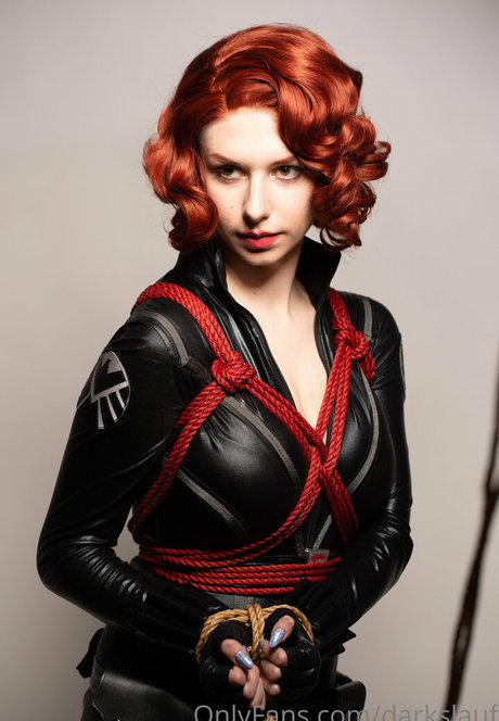 schwarzhaarige milf onlyfans beste schöne galerien