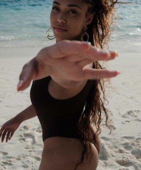 teen mit natürlichen titten nur fans hübsche foto