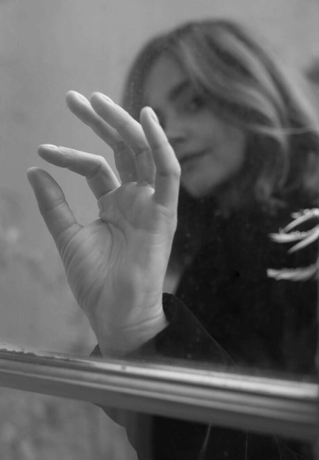 brünettes häschen nur fans kunst nackten galerien