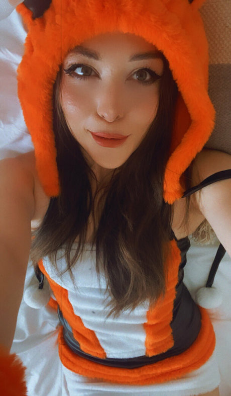 foxen kin hd akt foto