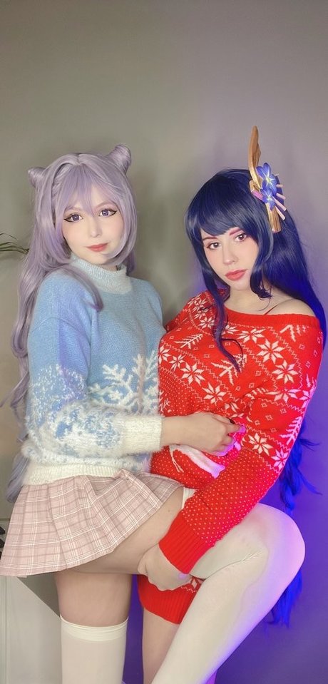 Dosya Gasai nackten fotos