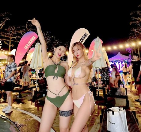 Berry pornostar beste bilder