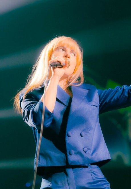 nonne onlyfans perfekte heiße foto