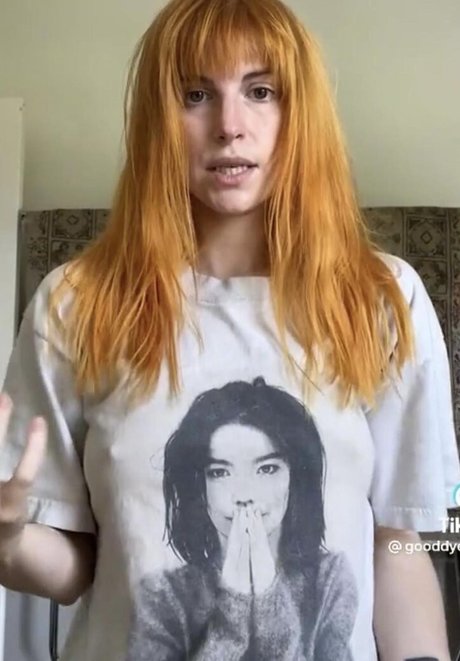 Hayley Williams porno schöne bilder