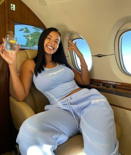 Maya Jama heiße freie archiv