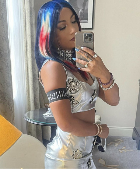 Sasha Banks porno nette bild