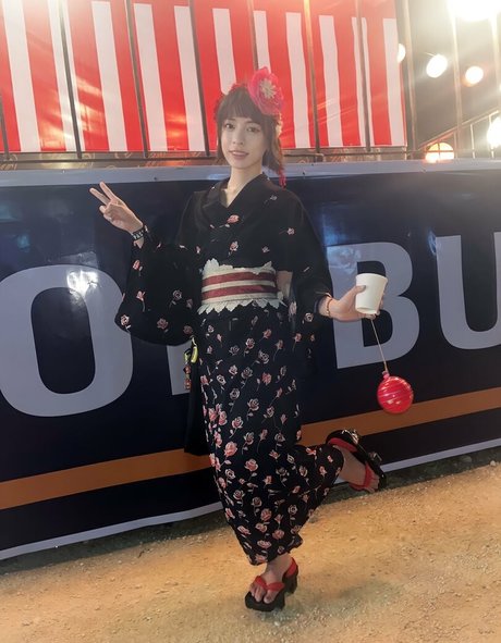 MAIScnhyo erwachsene nette bilder