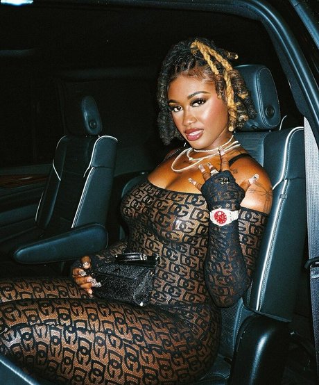 Kaliii exklusive freie bild