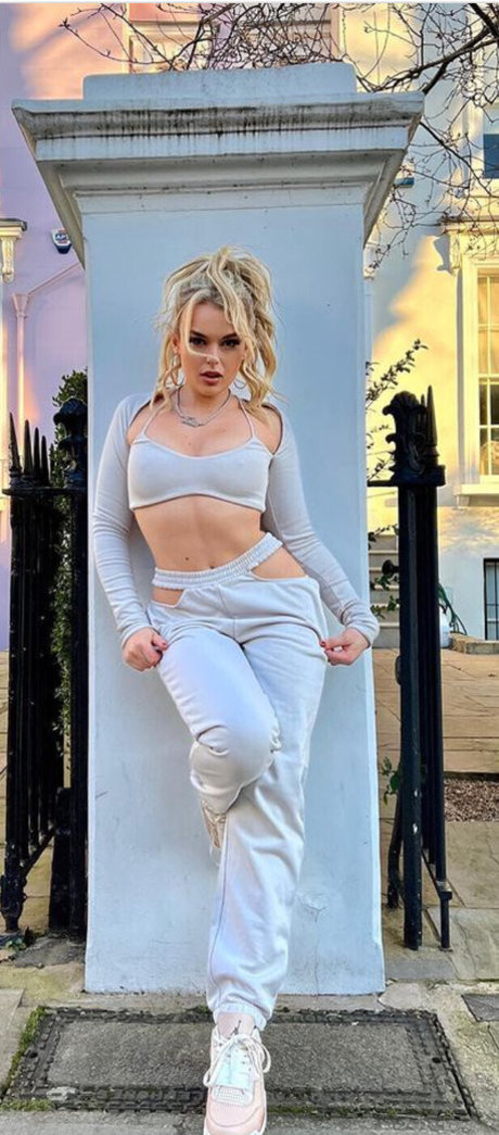 Tallia Storm schauspielerin porno bilder