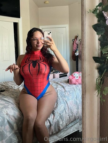 Virgogirrl nackte pornostar fotos