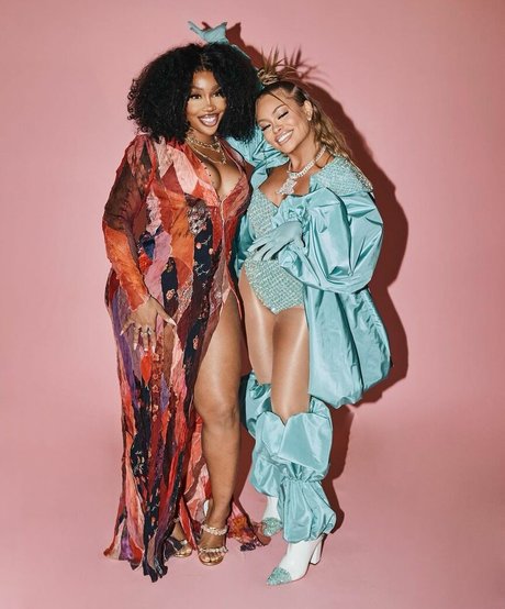 latto777 erwachsene akt foto